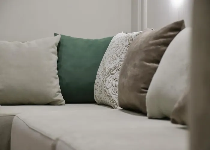 La Grand - New Bazaar * Tirana