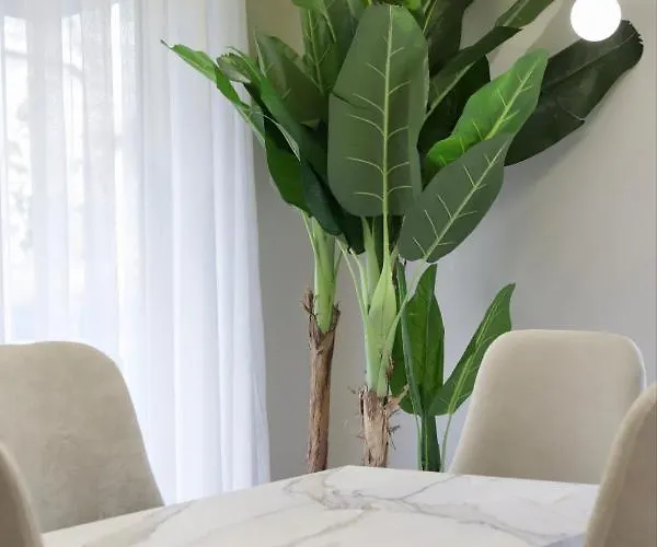 La Grand - New Bazaar Appartement